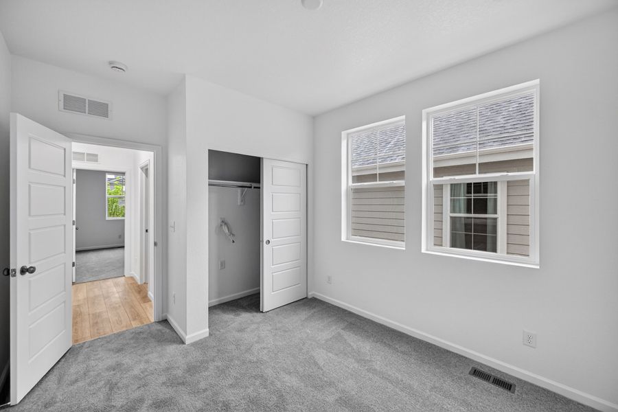 Spacious, unfurnished interior of a new home in The Aurora Highlands, Aurora (Image 20). Spacious, unfurnished interior of a new home in The Aurora Highlands, Aurora (Image 20).