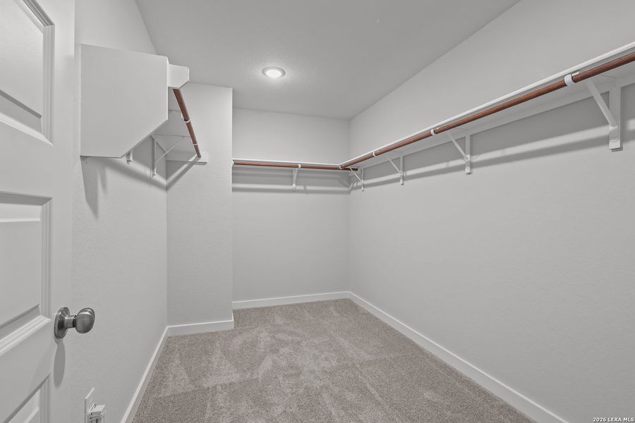 Spacious, unfurnished interior of a new home in Millican Grove, San Antonio (Image 25).