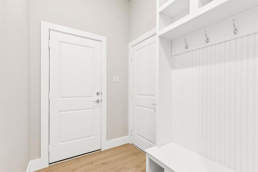 Spacious, unfurnished interior of a new home in Ellis Ranch Estates, Waxahachie (Image 18).