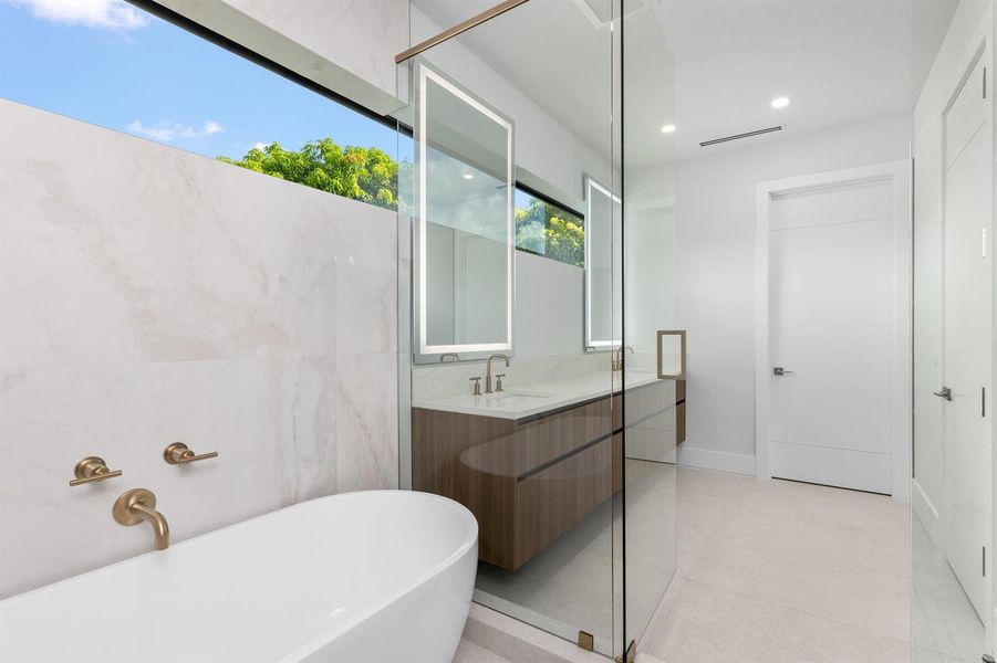 Master Bath 4