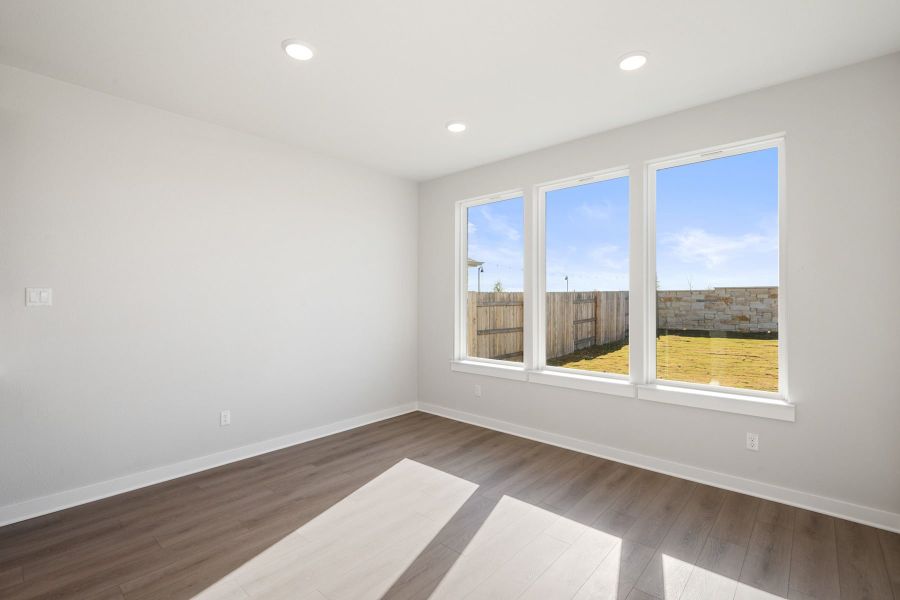 Spacious, unfurnished interior of a new home in Flora, Hutto (Image 32).