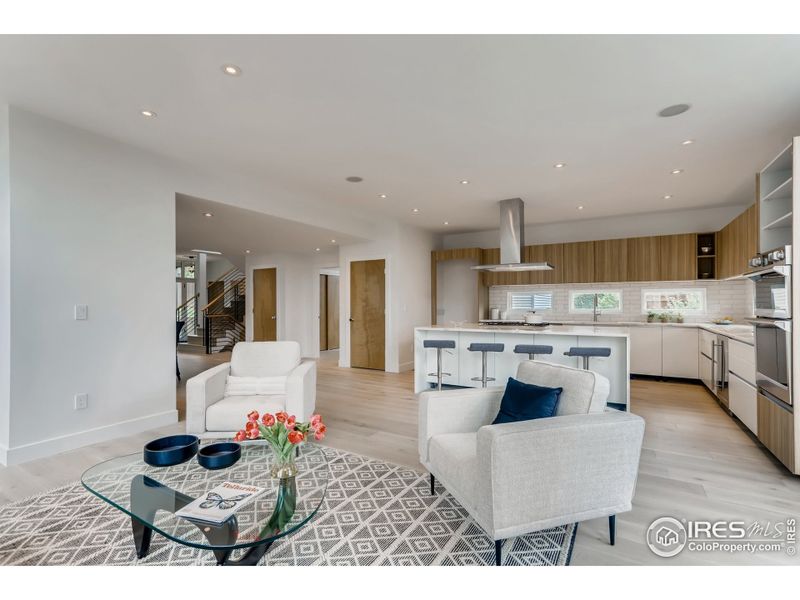 Sitting Area adjacent to Kitchen