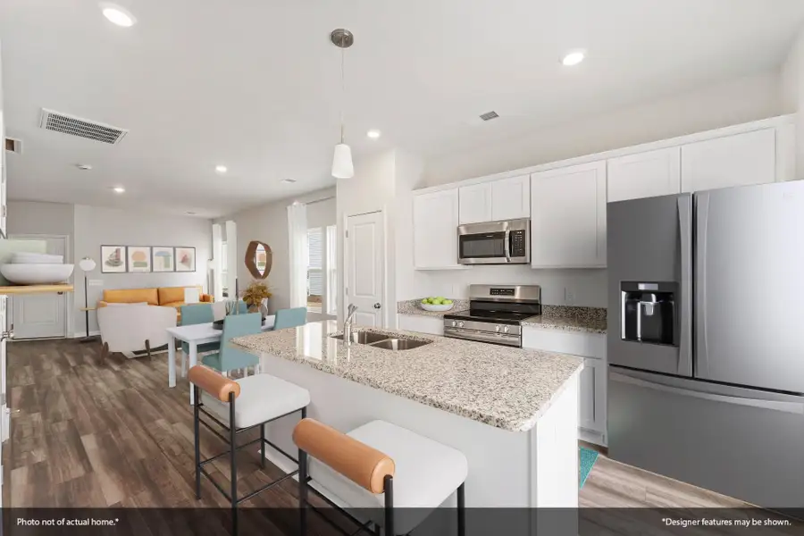 Furnished interior view inside a new home in Ellington, Elgin (Image 4).