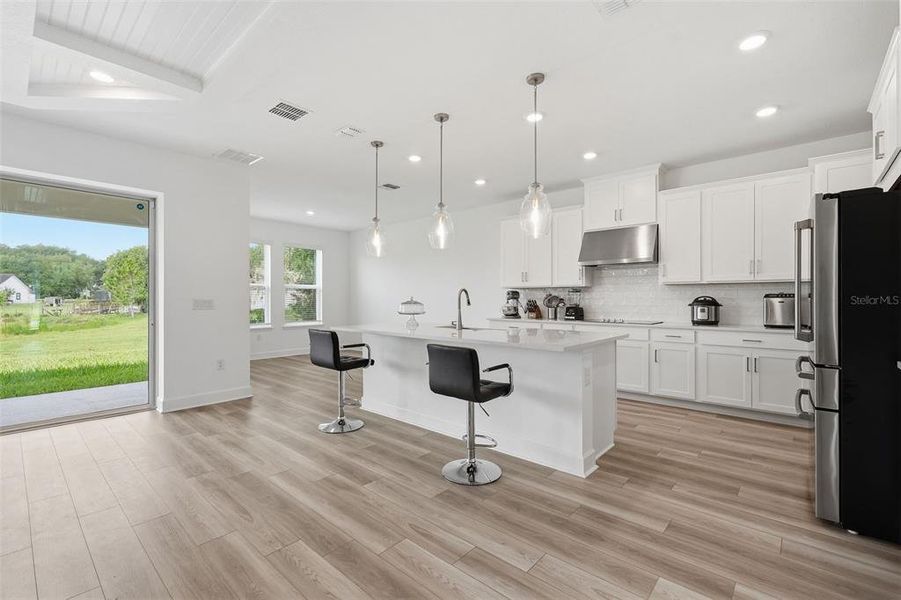 Furnished interior view inside a new home in , Plant City (Image 18).
