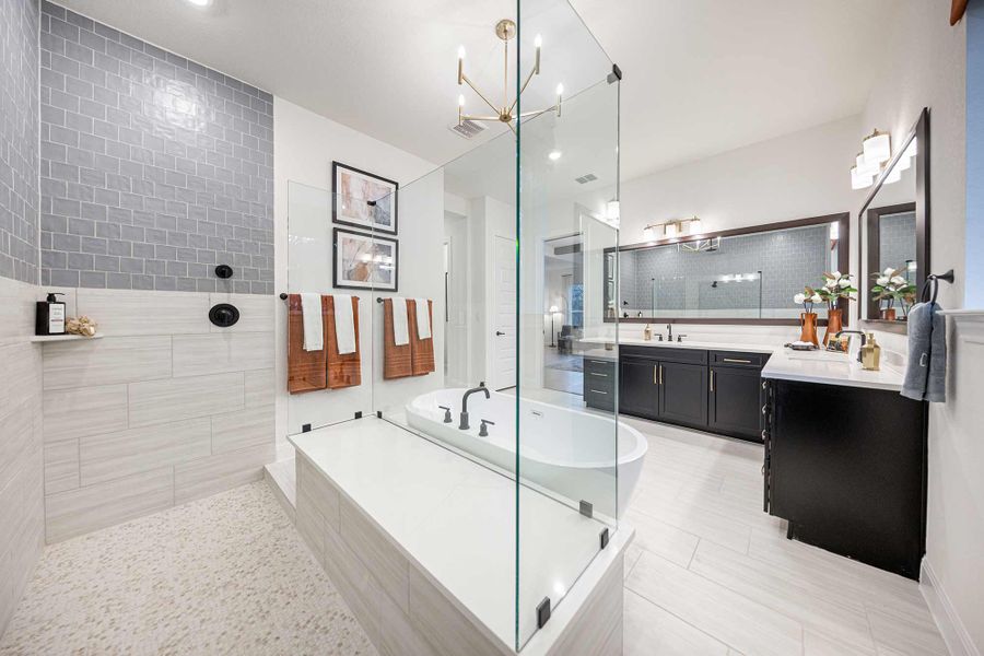 The Sagewood - Owner's Bath