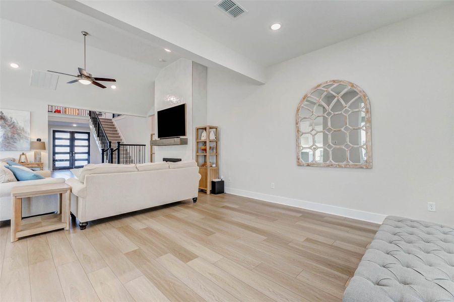 Furnished interior view inside a new home in , Fulshear (Image 18). Furnished interior view inside a new home in , Fulshear (Image 18).