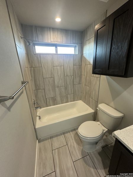 Furnished interior view inside a new home in , San Antonio (Image 9).