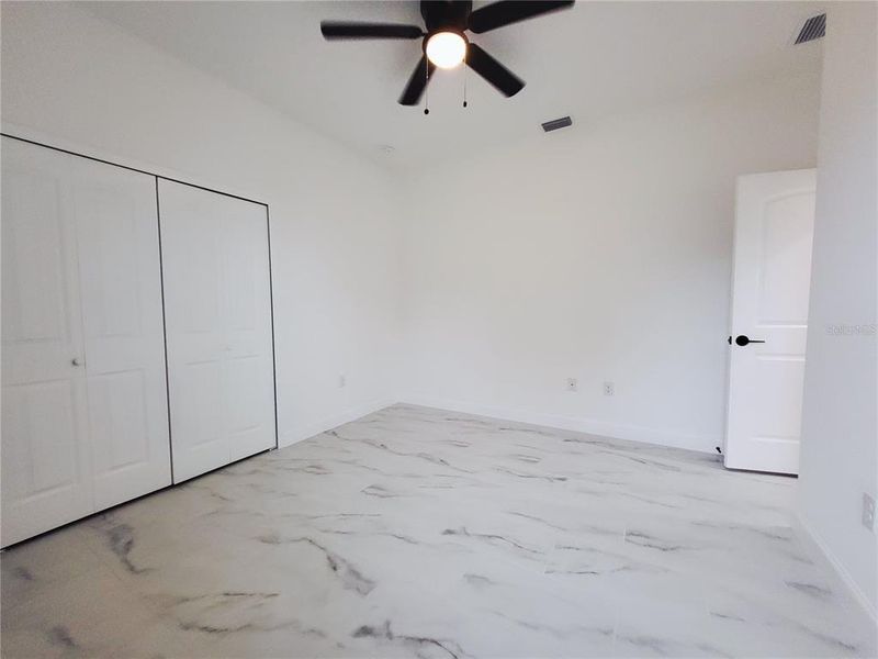 Spacious, unfurnished interior of a new home in , Palm Bay (Image 12).