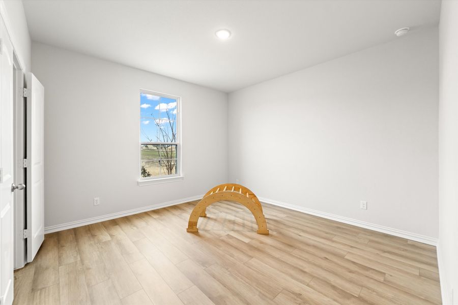 Spacious, unfurnished interior of a new home in Fairview Meadows, New Fairview (Image 24).