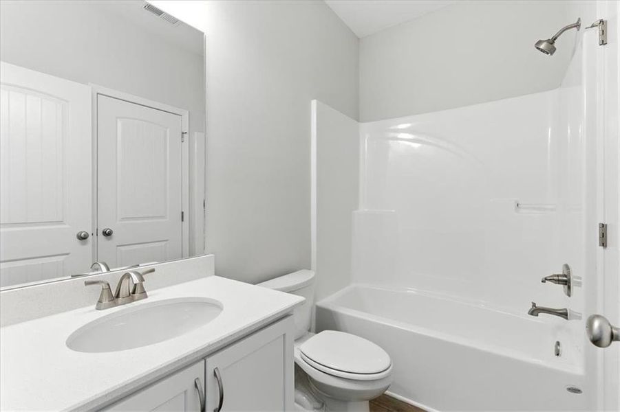 Furnished interior view inside a new home in Stratford at NatureWalk, Dallas (Image 16). Furnished interior view inside a new home in Stratford at NatureWalk, Dallas (Image 16).