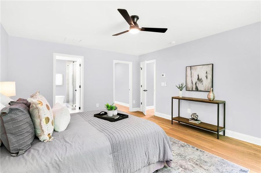 Furnished interior view inside a new home in , Gainesville (Image 8).