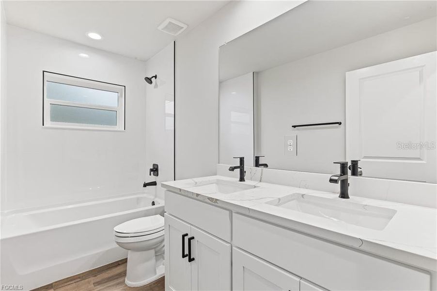 Furnished interior view inside a new home in , Punta Gorda (Image 9).