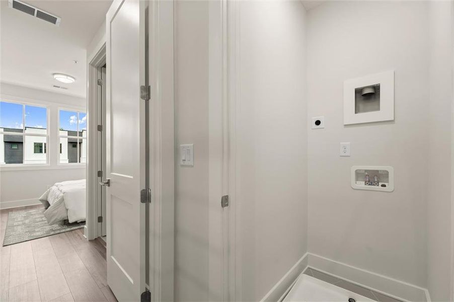 Image 43 of a home in The Gathering – Alpharetta.