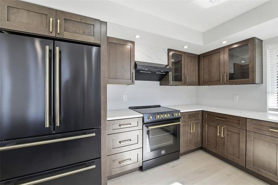 Furnished interior view inside a new home in , Sarasota (Image 13).