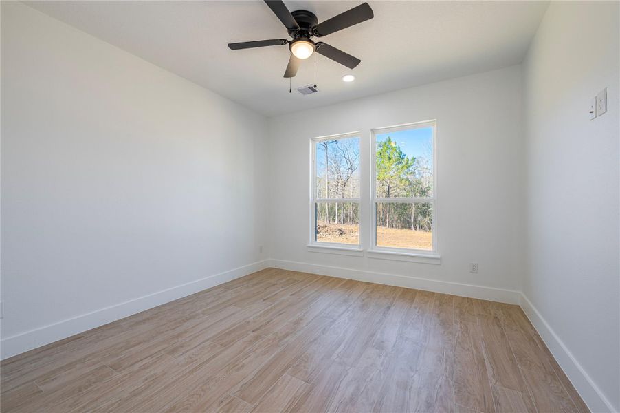 Spacious, unfurnished interior of a new home in , Dayton (Image 37).