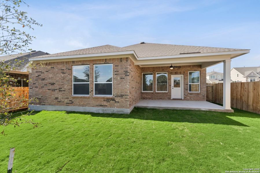 Exterior details and patio area of a home in Davis Ranch 50', San Antonio (Image 20).