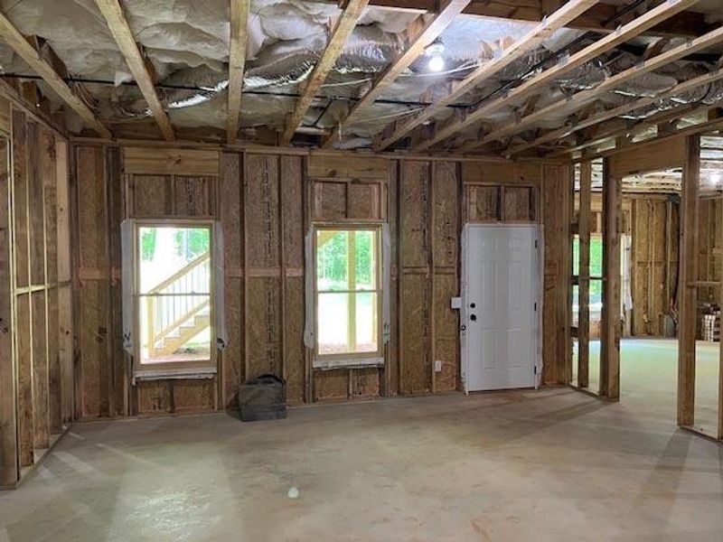 Spacious, unfurnished interior of a new home in , Atlanta (Image 15).