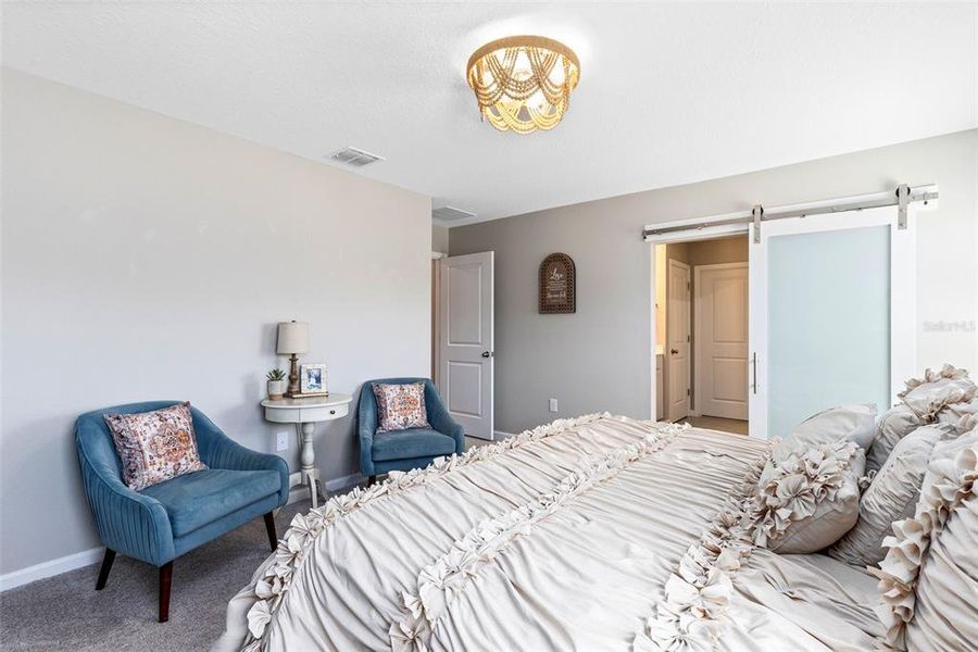 Furnished interior view inside a new home in , St. Cloud (Image 19).