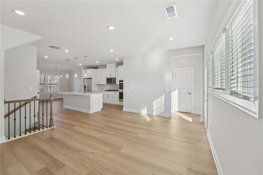 Spacious, unfurnished interior of a new home in Hemingway - Highland Series, Cumming (Image 41).