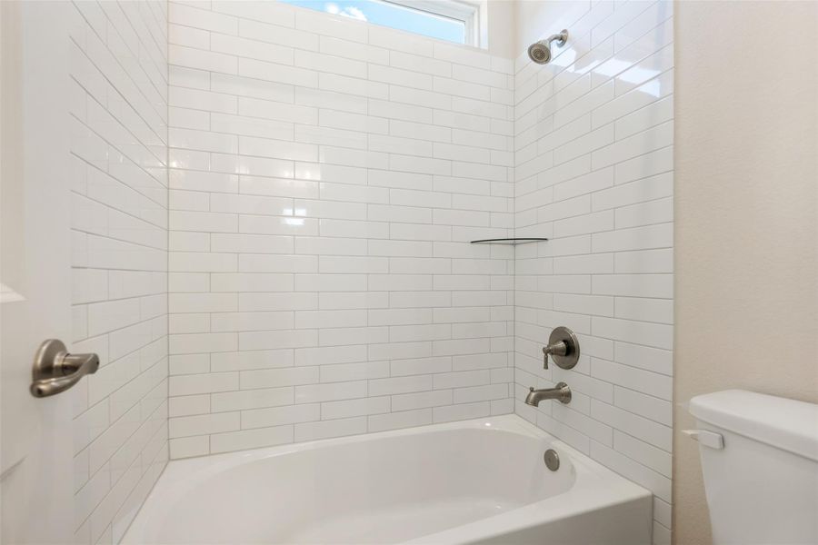 Representative images and renderings are for illustrative purposes. Actual structural options and design finishes of home may vary. Representative images and renderings are for illustrative purposes. Actual structural options and design finishes of home may vary.