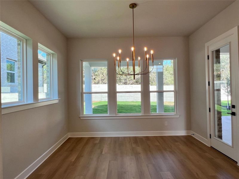 Dining Area Dining Area
