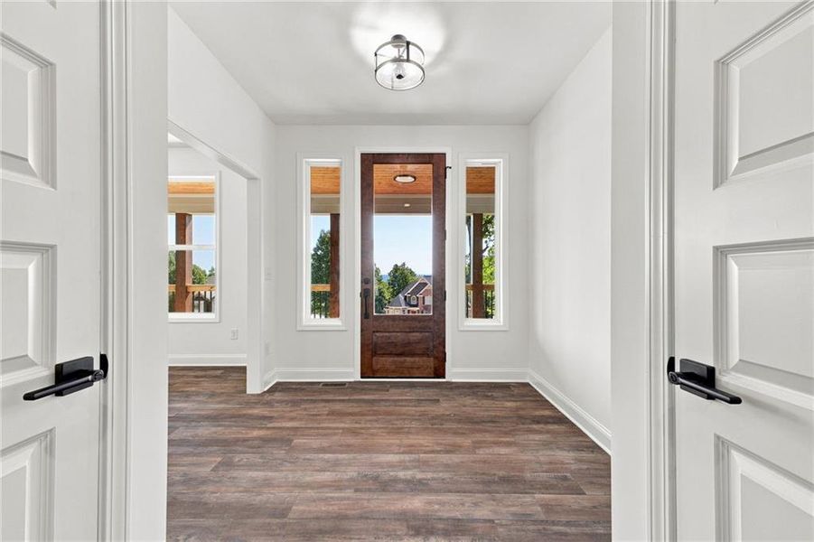Spacious, unfurnished interior of a new home in , Cedartown (Image 43).