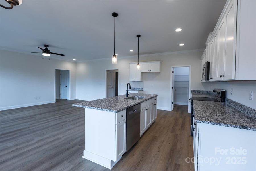 Image 44 of a home in .