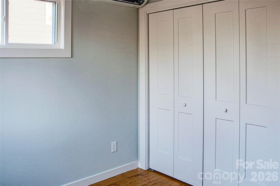 Spacious, unfurnished interior of a new home in , Asheville (Image 16).