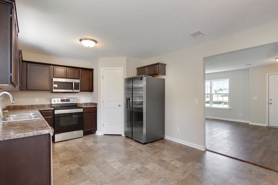 Representative furnished interior of a home built from the The Pamona by RTS Homes in Grand Reserve, Hinesville (Image 5).