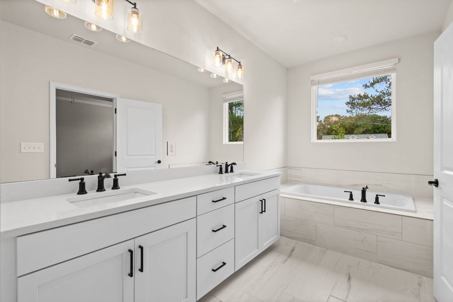 Representative furnished interior of a home built from the The Glenwood D by Davidson Homes LLC in Kelly Preserve, Loganville (Image 13).