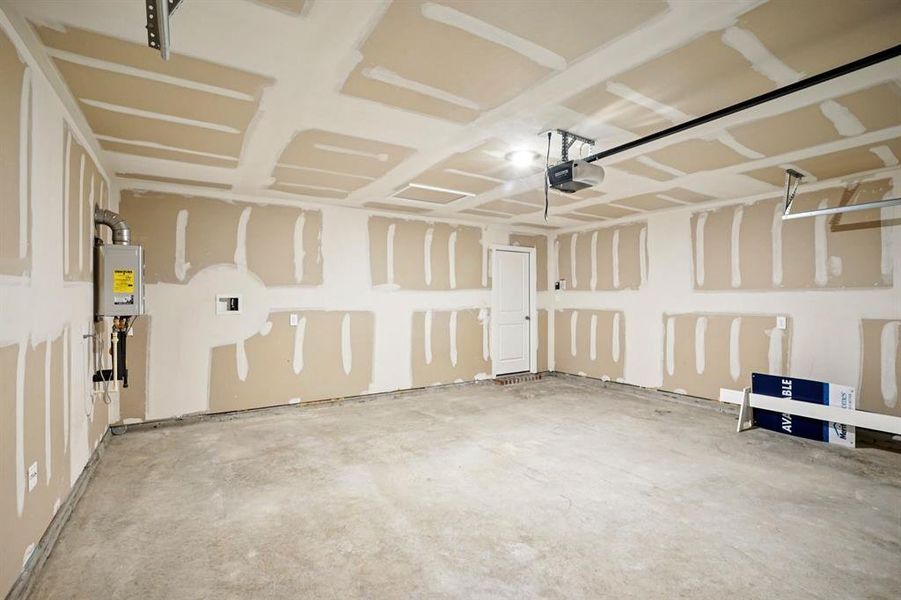 Photo is not of the actual home, but is an inspirational photo of builder’s model home and may depict options, furnishings, and/or decorator features that are not included. Photo is not of the actual home, but is an inspirational photo of builder’s model home and may depict options, furnishings, and/or decorator features that are not included.