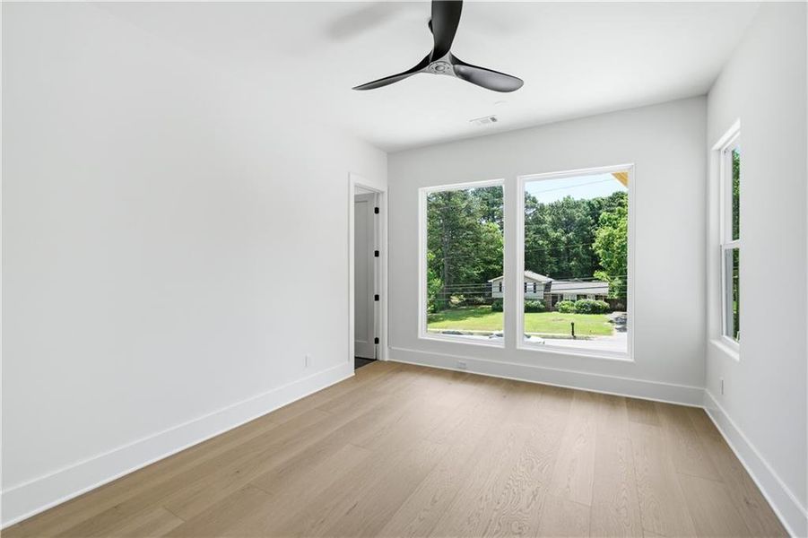 Spacious, unfurnished interior of a new home in , Lawrenceville (Image 71).
