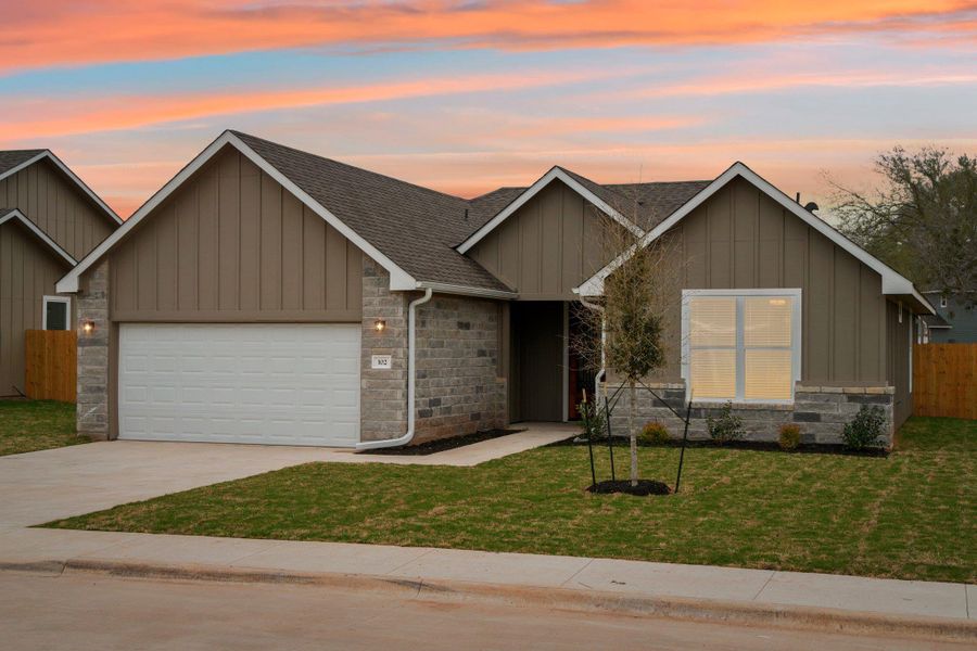 Welcome Home:  102 Callie Street