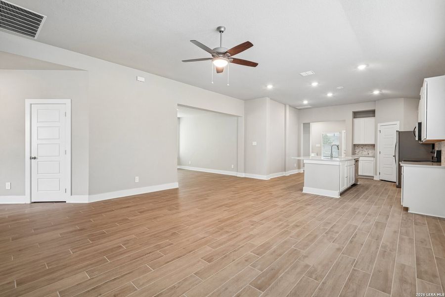 Spacious, unfurnished interior of a new home in Stetson Ridge, Marion (Image 17). Spacious, unfurnished interior of a new home in Stetson Ridge, Marion (Image 17).