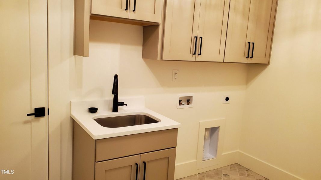 WFL 103 Laundry 2nd WFL 103 Laundry 2nd