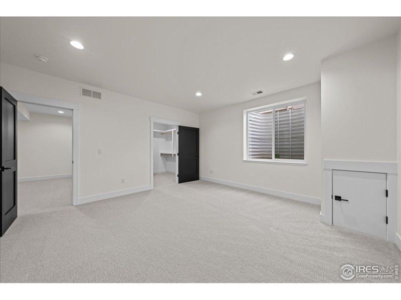 Spacious, unfurnished interior of a new home in , Berthoud (Image 42).