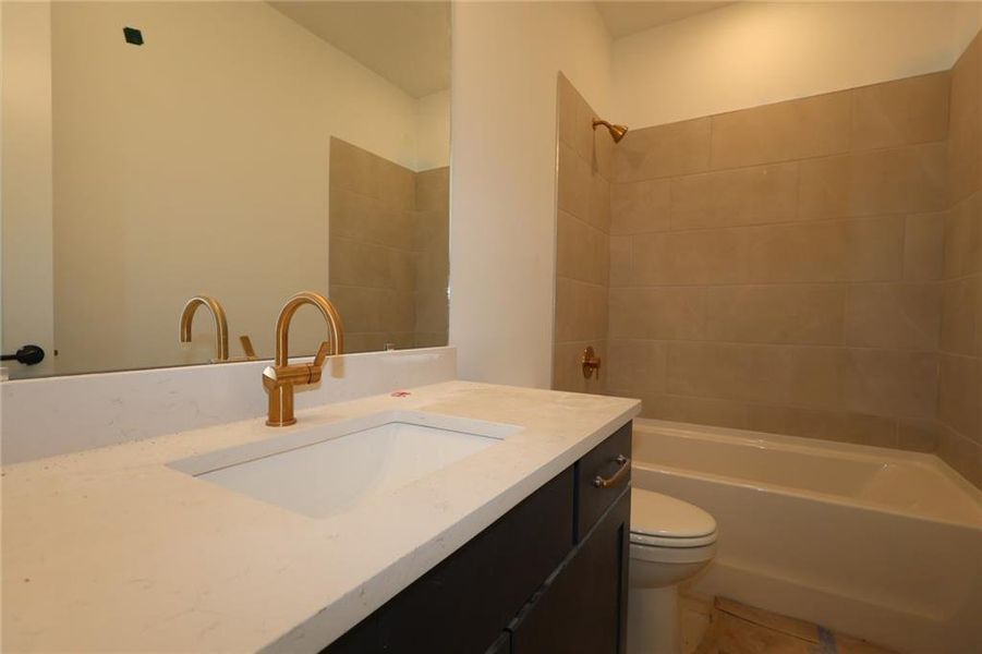 Close-up of interior finishes inside a home in Maple Grove at Towne Lake, Woodstock (Image 5).