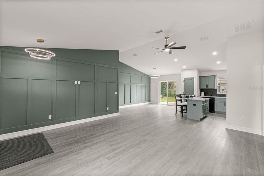 Image 33 of a home in .