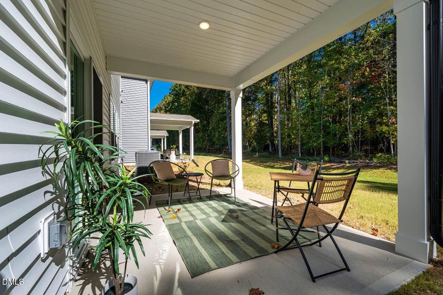 1113UmsteadGroveWay-011