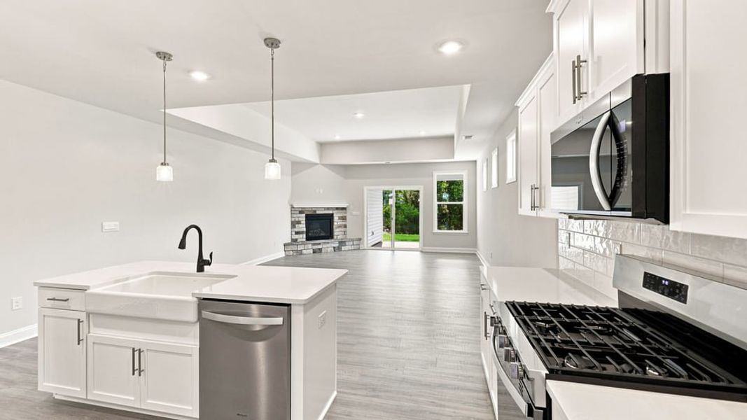 Furnished interior view inside a new home in Rutledge Estates, Woodruff (Image 6).