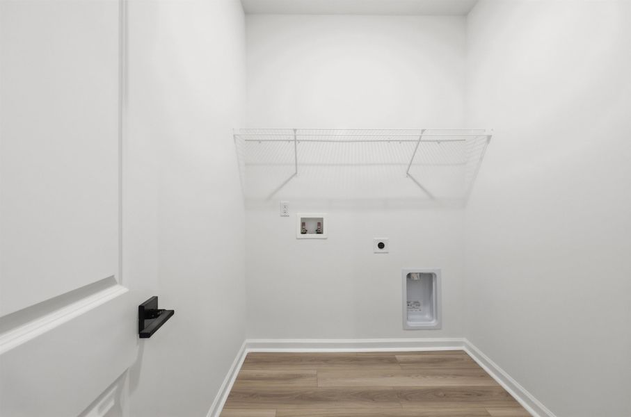 Spacious, unfurnished interior of a new home in Westwood Reserve, Conway (Image 31).