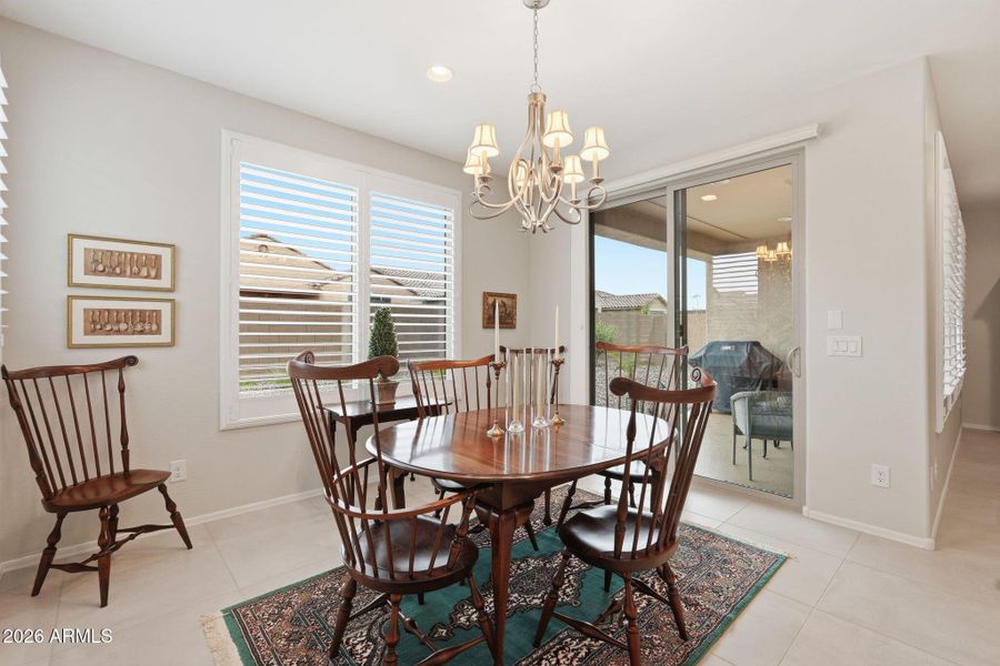 Dining Area Dining Area