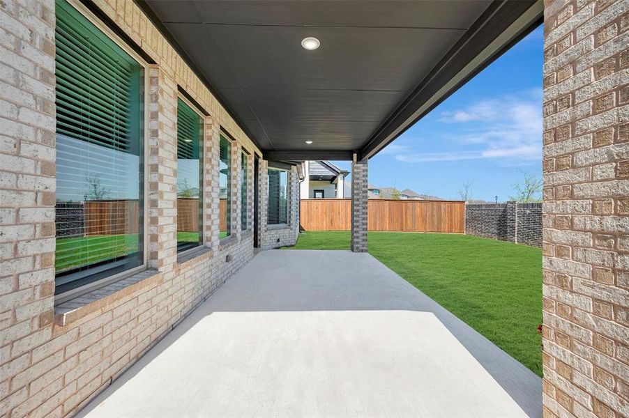 Exterior details and patio area of a home in Aster Park, McKinney (Image 3).