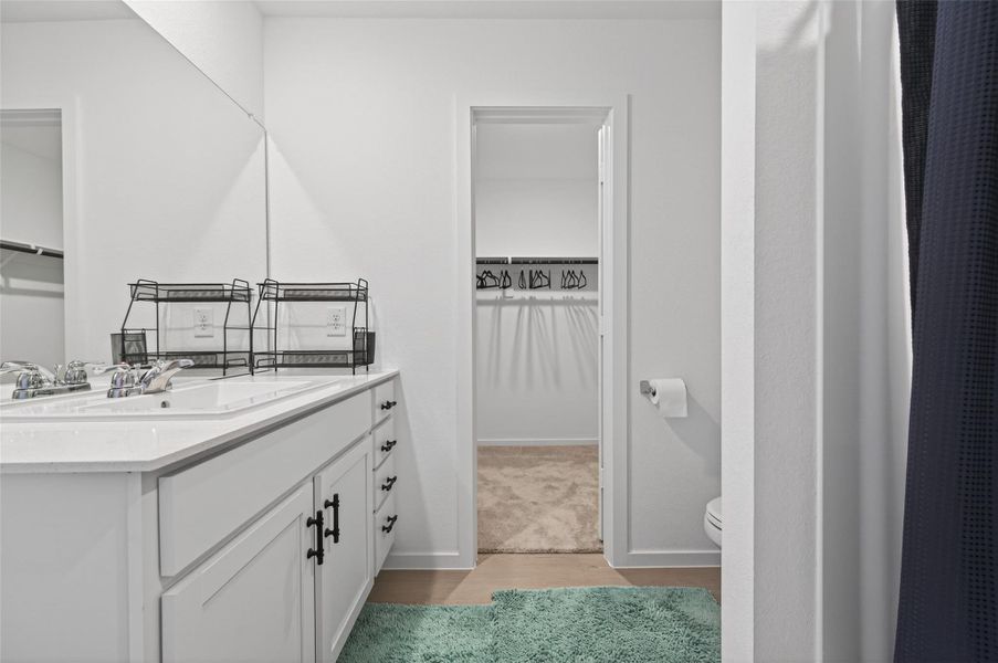 Furnished interior view inside a new home in The Grand Prairie, Hockley (Image 31).