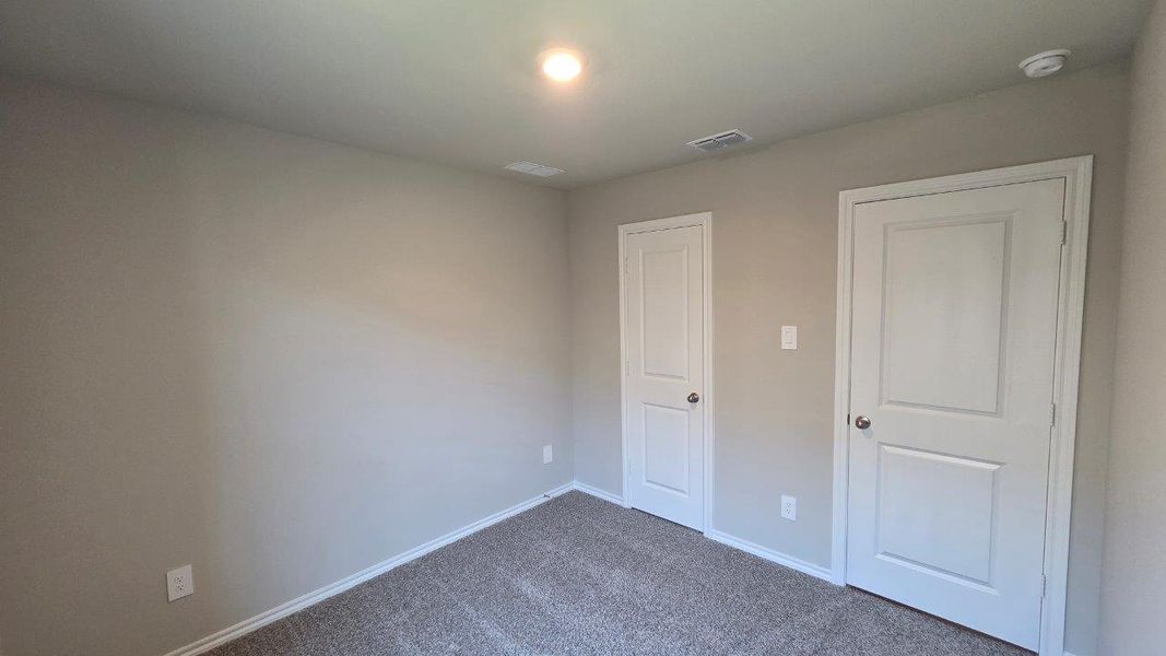 Spacious, unfurnished interior of a new home in Rosewood at Beltmill, Fort Worth (Image 16).