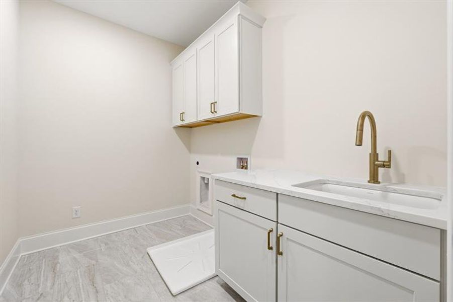 Furnished interior view inside a new home in , Marietta (Image 13).