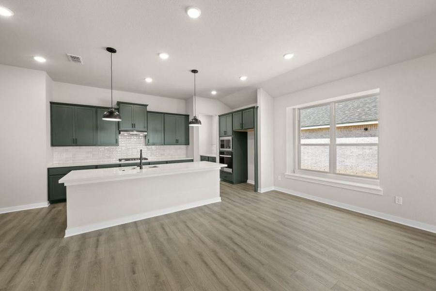 Representative furnished interior of a home built from the Rowan Katy Lakes 50s by Brohn Homes in Katy Lakes, Katy (Image 17).