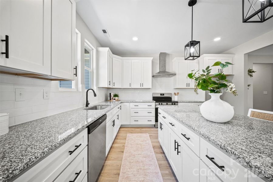 Furnished interior view inside a new home in , Concord (Image 40).