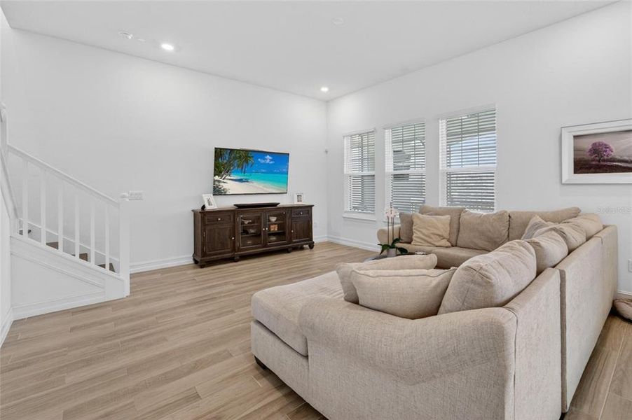 Furnished interior view inside a new home in SouthShore Yacht Club, Ruskin (Image 45).