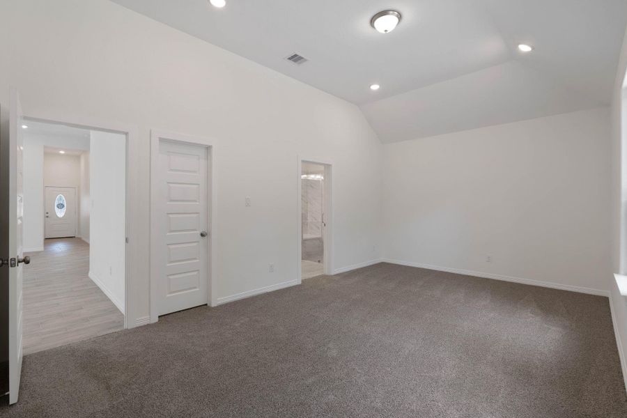 Spacious, unfurnished interior of a new home in , Hempstead (Image 23). Spacious, unfurnished interior of a new home in , Hempstead (Image 23).